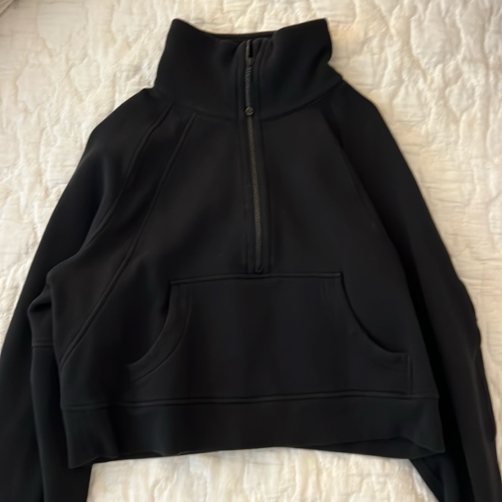Lululemon Scuba